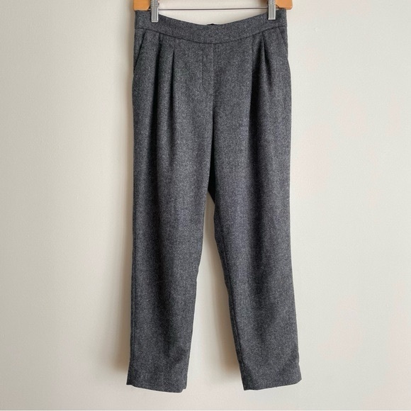 Aritzia Babaton Cohen Wool Blend Cropped Ankle Pant in Charcoal - Picture 4 of 15